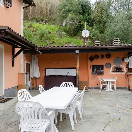 Altido Splendid House W/garden & Green Hills View * Castiglione Chiavarese
